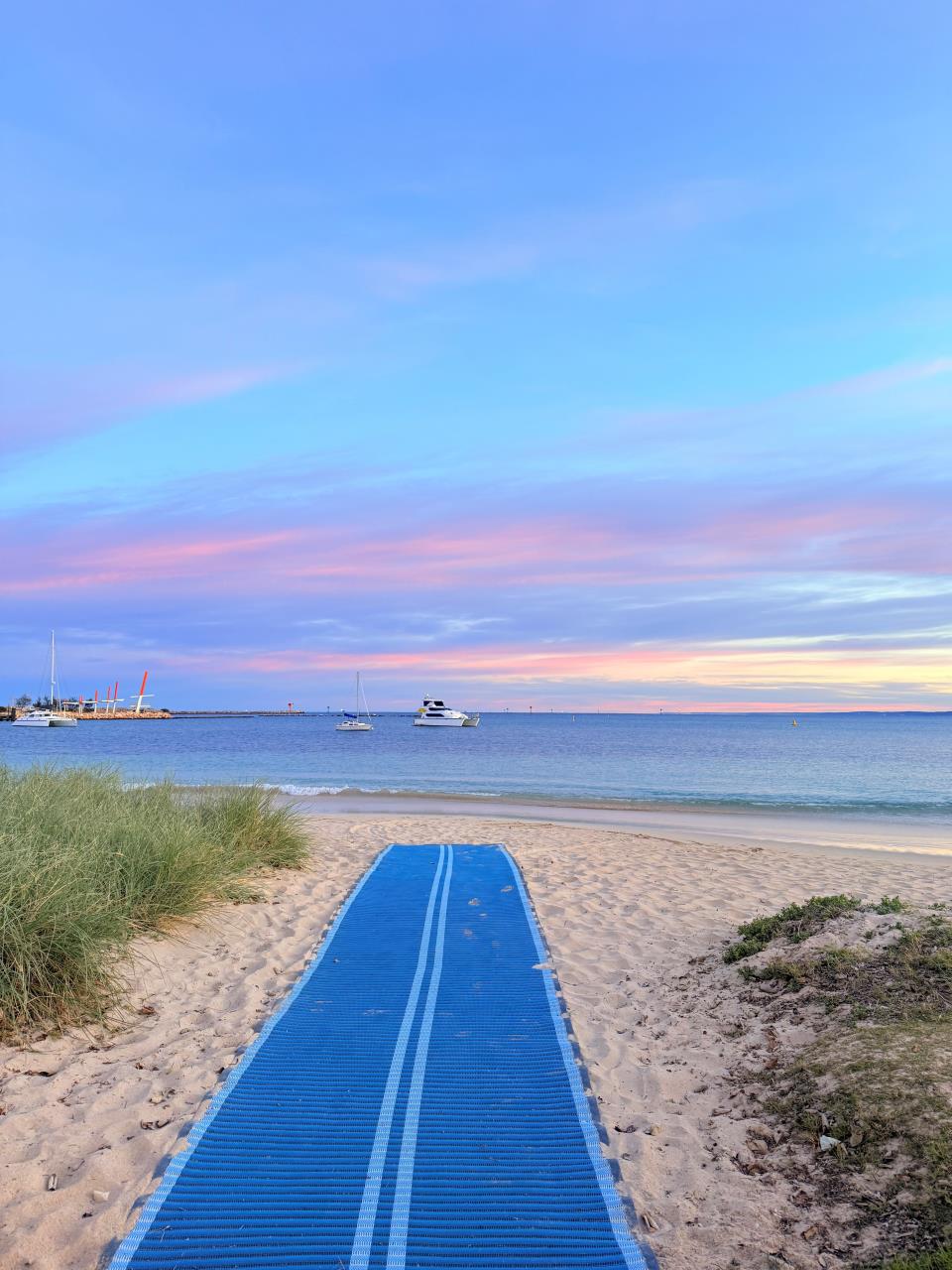 Geraldton Foreshore has accessible beaches