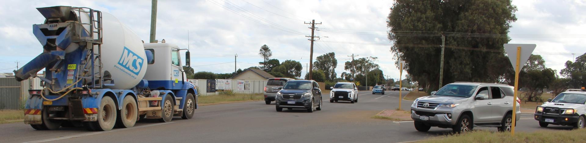 Current intersection of Flores and Eastward Roads