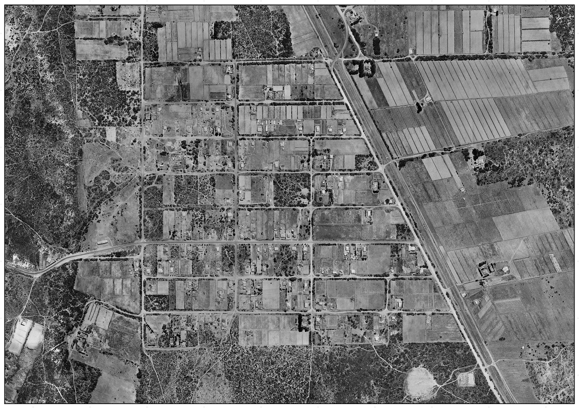 Aerial photo of Wonthella from 1952