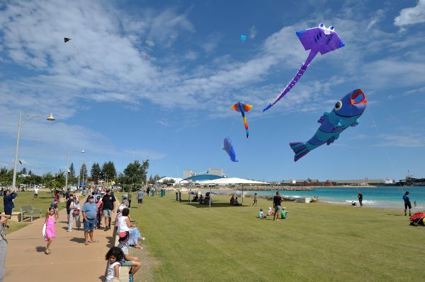 Giant kites at WoW Fest