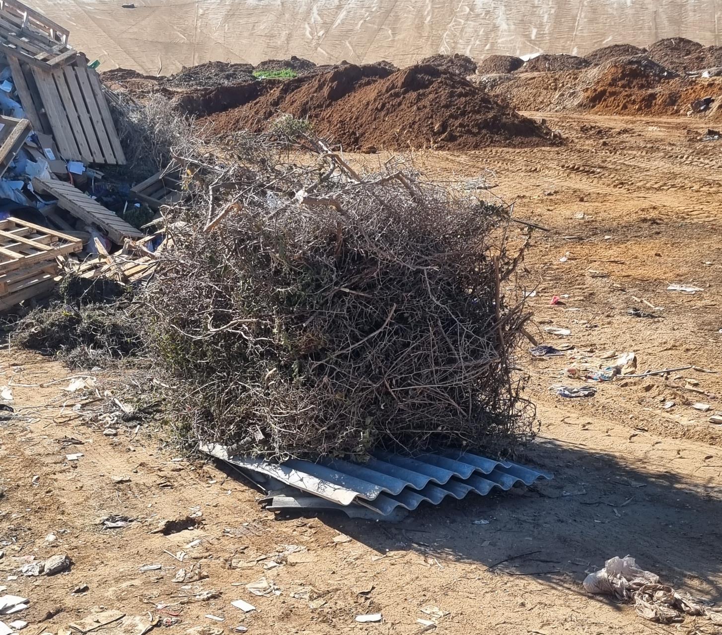 Community warned to stop illegal asbestos dumping